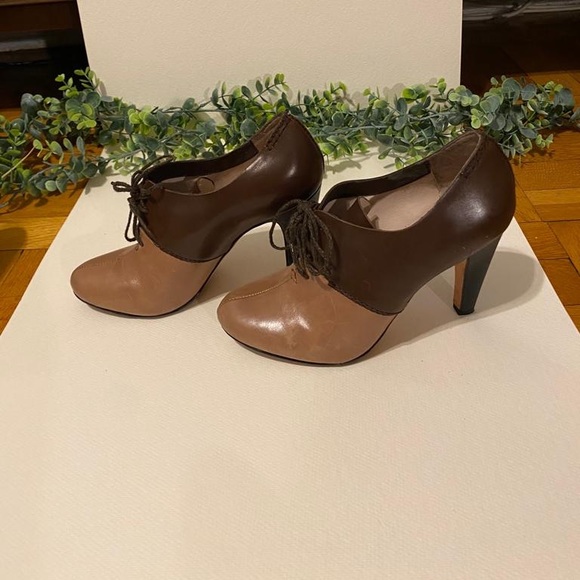 Anthropologie-Plenty by Tracee Reese-size 38-lace-up leather Oxford heels - Picture 4 of 6